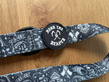 Load image into Gallery viewer, &#39;PATTERN V1.0&#39; Dog Leash
